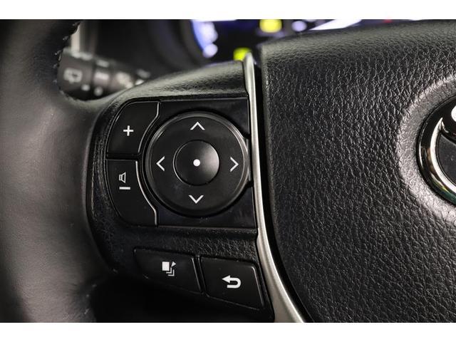 �}���`�C���t�H���[�V�����f�B�X�v���C�̑���X�C�b�`���n���h�����ɂ���܂��I�݂������������Ɋm�F�ł��܂��B