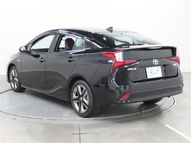 プリウス Ａツーリングセレクション　１年保証　シートヒーター　フルセグ　メモリーナビ　ＤＶＤ再生　ミュージックプレイヤー接続可　バックカメラ　衝突被害軽減システム　ＥＴＣ　ＬＥＤヘッドランプ　アイドリングストップ（5枚目）