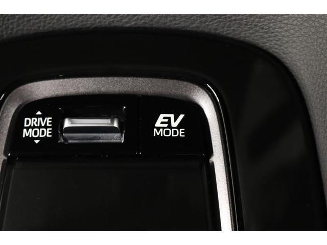 �Ïl���ɗD�ꂽ���K��ԂƐÂ��ȑ���������B����ɂd�u���[�h�ł̓��[�^�[�݂̂ł̑��s�ŃG���W������U�������������Ȃ����肪�y���߂܂��B