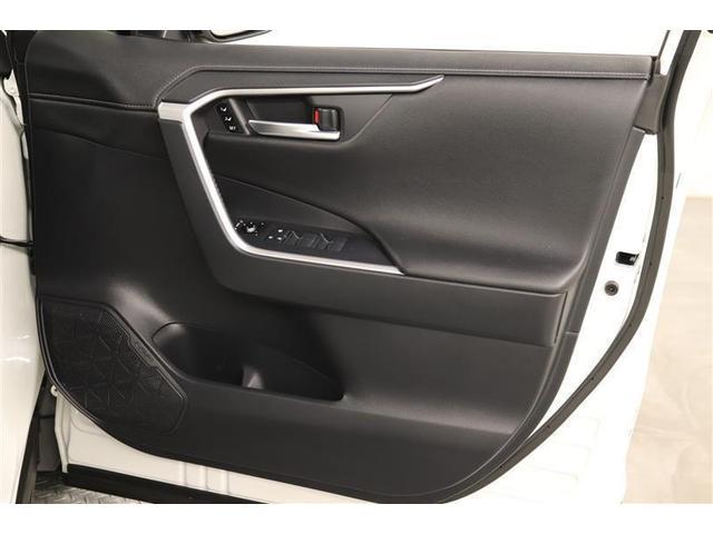 �h�A�|�P�b�g�Ƀ{�g���z���_�[���t���Ă���܂��I