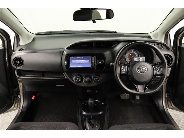 ヴィッツ Ｆ　１年保証　ワンオーナー　ワンセグ　メモリーナビ　ミュージックプレイヤー接続可　バックカメラ　衝突被害軽減システム　ＥＴＣ　ＬＥＤヘッドランプ　アイドリングストップ（6枚目）