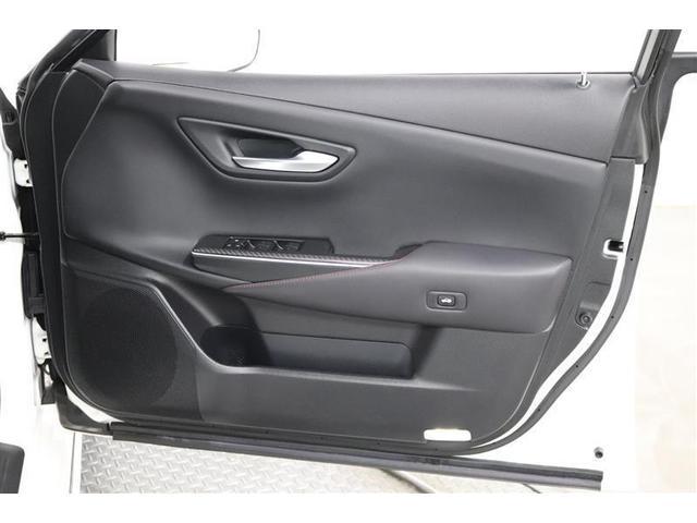 �h�A�|�P�b�g�Ƀ{�g���z���_�[���t���Ă���܂��I