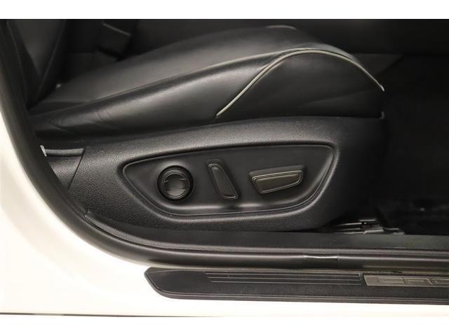 �^�]�ȃp���[�V�[�g���ځB�����Ȓ�������y�ɂł��A�s�b�^���̃|�W�V�����ŉ^�]���邱�Ƃ��\�ł��B