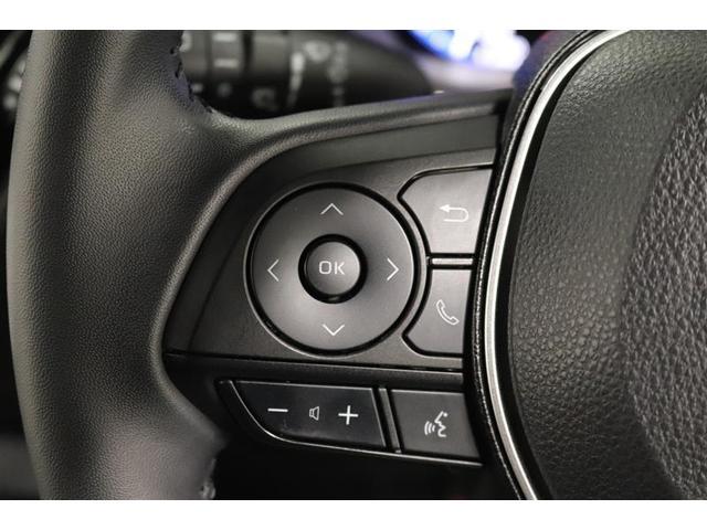 �}���`�C���t�H���[�V�����f�B�X�v���C�̑���X�C�b�`���n���h�����ɂ���܂��I�݂������������Ɋm�F�ł��܂��B