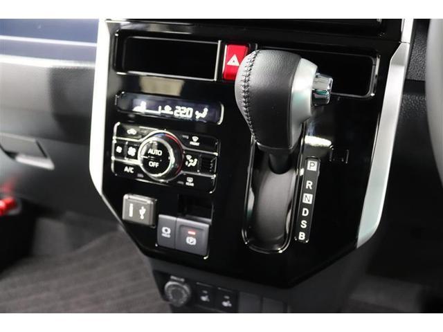 �X�^�C���b�V���ȃf�U�C���̃C���p�l�B�e����X�C�b�`�͎g���₷���ʒu�ɔz�u����Ă܂��B