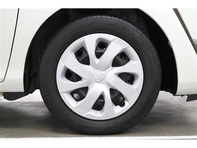 �X�`�[���z�C�[���Ƀz�C�[���L���b�v�𑕒����Ă��܂��B