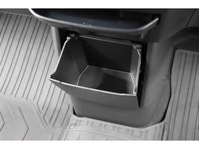 �^�]�ȂƏ���Ȃ̊ԂɃZ���^�[���A�{�b�N�X������܂��I