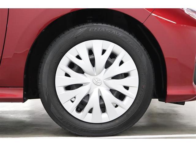 �X�`�[���z�C�[���Ƀz�C�[���L���b�v�𑕒����Ă��܂��B