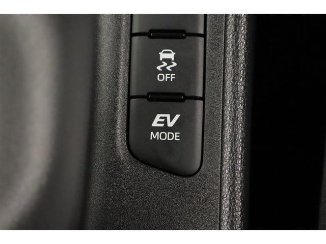 �Ïl���ɗD�ꂽ���K��ԂƐÂ��ȑ���������B����ɂd�u���[�h�ł̓��[�^�[�݂̂ł̑��s�ŃG���W������U�������������Ȃ����肪�y���߂܂��B