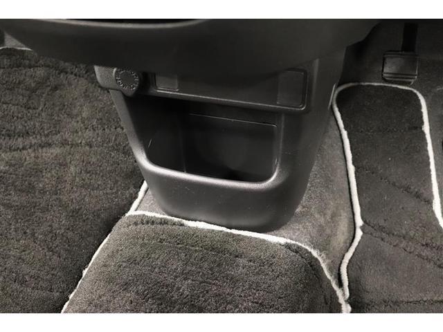 �^�]�ȂƏ���Ȃ̊ԂɃZ���^�[���A�{�b�N�X������܂��I