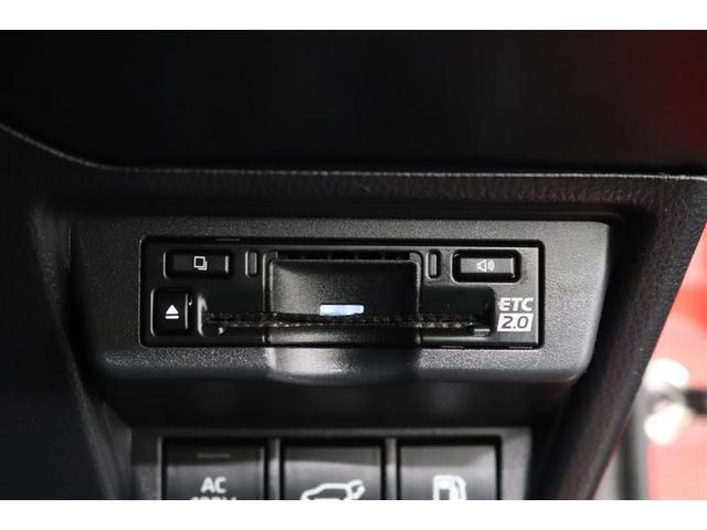 プリウス Ｚ　１年保証　シートエアコン　Ｐバックドア　フルセグ　ミュージックプレイヤー接続可　バックカメラ　衝突被害軽減システム　ＥＴＣ　ＬＥＤヘッドランプ　アイドリングストップ（9枚目）