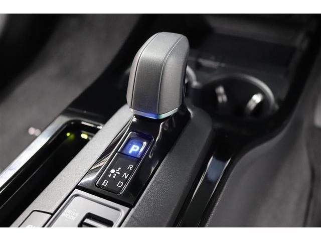 プリウス Ｚ　１年保証　シートエアコン　Ｐバックドア　フルセグ　ミュージックプレイヤー接続可　バックカメラ　衝突被害軽減システム　ＥＴＣ　ＬＥＤヘッドランプ　アイドリングストップ（24枚目）