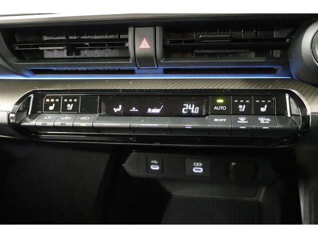 プリウス Ｚ　１年保証　シートエアコン　Ｐバックドア　フルセグ　メモリーナビ　ミュージックプレイヤー接続可　バックカメラ　衝突被害軽減システム　ＥＴＣ　ドラレコ　ＬＥＤヘッドランプ　アイドリングストップ（16枚目）