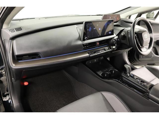 プリウス Ｚ　１年保証　シートエアコン　Ｐバックドア　フルセグ　メモリーナビ　ミュージックプレイヤー接続可　バックカメラ　衝突被害軽減システム　ＥＴＣ　ドラレコ　ＬＥＤヘッドランプ　アイドリングストップ（23枚目）