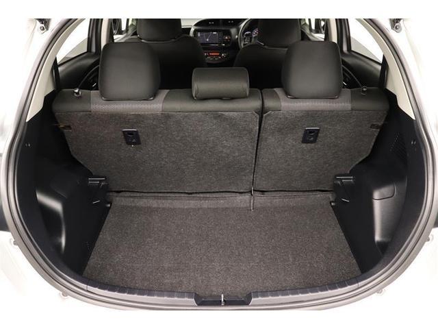 ヴィッツ ハイブリッドＦ　セーフティーエディションＩＩＩ　１年保証　ワンオーナー　フルセグ　メモリーナビ　ＤＶＤ再生　ミュージックプレイヤー接続可　バックカメラ　衝突被害軽減システム　ＥＴＣ　ドラレコ　ＬＥＤヘッドランプ　アイドリングストップ（21枚目）