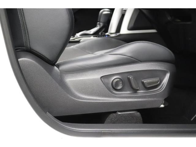 �^�]�ȃp���[�V�[�g���ځB�����Ȓ�������y�ɂł��A�s�b�^���̃|�W�V�����ŉ^�]���邱�Ƃ��\�ł��B