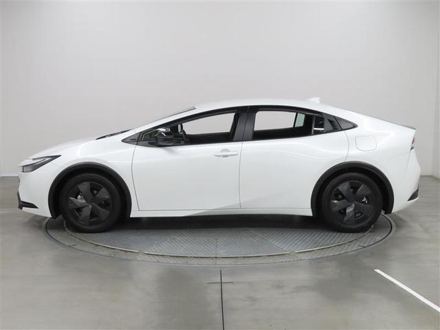 プリウス U 1年保証 ワンオーナー フルセグ ミュージックプレイヤー接続可 バックカメラ 衝突被害軽減システム ETC ドラレコ LEDヘッドランプ アイドリングストップ(4枚目)