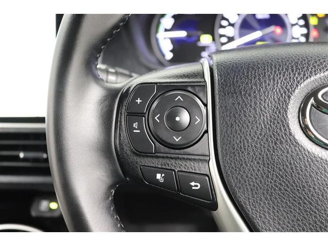 �}���`�C���t�H���[�V�����f�B�X�v���C�̑���X�C�b�`���n���h�����ɂ���܂��I�݂������������Ɋm�F�ł��܂��B