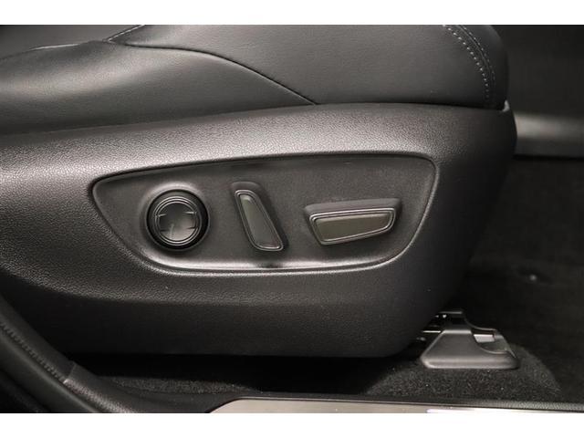 �^�]�ȃp���[�V�[�g���ځB�����Ȓ�������y�ɂł��A�s�b�^���̃|�W�V�����ŉ^�]���邱�Ƃ��\�ł��B