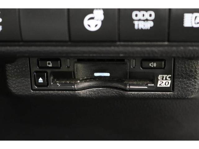 �d�s�b�@�\�ɉ����A�a�؉���x������S�^�]�x���̃T�[�r�X���󂯂���d�s�b�Q�D�O�𑕔��I