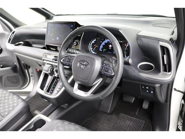 ヴォクシー ハイブリッドＳ－Ｚ　１年保証　フルセグ　メモリーナビ　ＤＶＤ再生　ミュージックプレイヤー接続可　後席モニター　バックカメラ　衝突被害軽減システム　ＥＴＣ　ドラレコ　両側電動スライド　ＬＥＤヘッドランプ　乗車定員７人（35枚目）