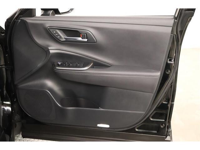 �h�A�|�P�b�g�Ƀ{�g���z���_�[���t���Ă���܂��I