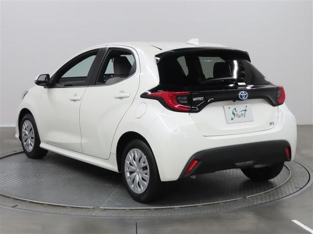 ヤリス ハイブリッドＺ　１年保証　フルセグ　ＤＡ　ミュージックプレイヤー接続可　シートヒーター　バックカメラ　オートマチックハイビーム　車線逸脱警報　衝突被害軽減システム　ＥＴＣ　ドラレコ　ＬＥＤランプ　アイドリングストップ（5枚目）