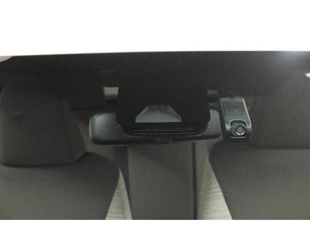 ヤリス ハイブリッドＺ　１年保証　フルセグ　ＤＡ　ミュージックプレイヤー接続可　シートヒーター　バックカメラ　オートマチックハイビーム　車線逸脱警報　衝突被害軽減システム　ＥＴＣ　ドラレコ　ＬＥＤランプ　アイドリングストップ（11枚目）