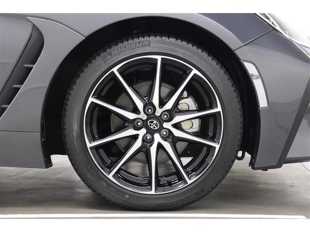 �@�\�A�f�U�C�����ɗD��Ă��鏃���A���~�z�C�[���I