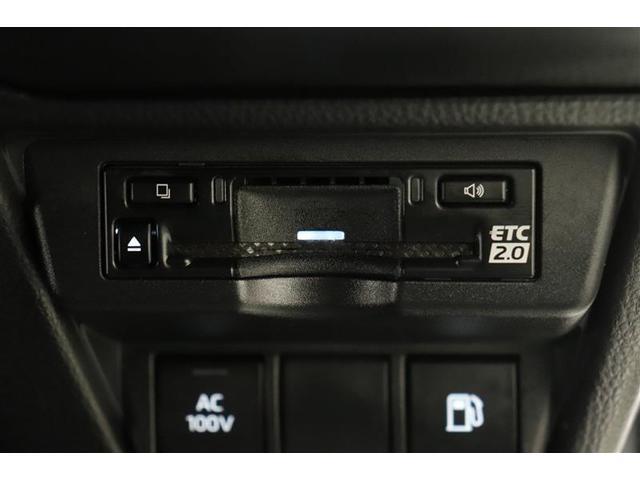 プリウス Ｘ　１年保証　ワンオーナ－　フルセグ　ＤＡ　ミュージックプレイヤ接続可　バックカメラ　オートマチックハイビーム　ＢＳモニタ－　車線逸脱警報　衝突被害軽減システム　ＥＴＣ　ＬＥＤランプ　アイドリングストップ（9枚目）