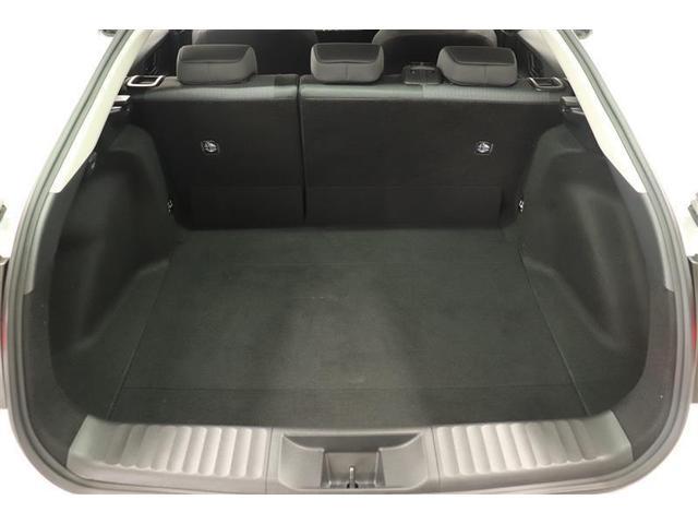 プリウス Ｘ　１年保証　ワンオーナ－　フルセグ　ＤＡ　ミュージックプレイヤ接続可　バックカメラ　オートマチックハイビーム　ＢＳモニタ－　車線逸脱警報　衝突被害軽減システム　ＥＴＣ　ＬＥＤランプ　アイドリングストップ（19枚目）