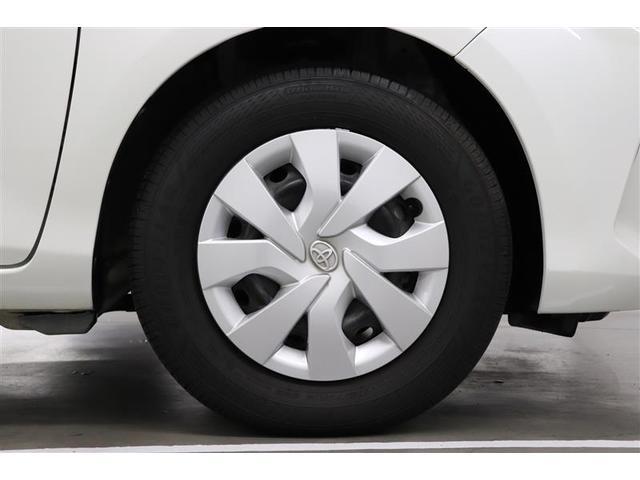 �X�`�[���z�C�[���Ƀz�C�[���L���b�v�𑕒����Ă��܂��B