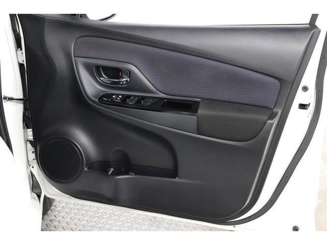 �h�A�|�P�b�g�Ƀ{�g���z���_�[���t���Ă���܂��I