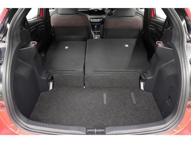 ヤリス ハイブリッドＧ　１年保証　ワンオーナ－　フルセグ　メモリーナビ　ミュージックプレイヤー接続可　シートヒーター　バックカメラ　オートマチックハイビーム　車線逸脱警報　衝突被害軽減システム　ＥＴＣ　アイドリングストップ（21枚目）