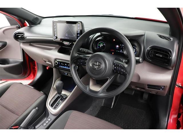 ヤリス ハイブリッドＧ　１年保証　ワンオーナ－　フルセグ　メモリーナビ　ミュージックプレイヤー接続可　シートヒーター　バックカメラ　オートマチックハイビーム　車線逸脱警報　衝突被害軽減システム　ＥＴＣ　アイドリングストップ（29枚目）