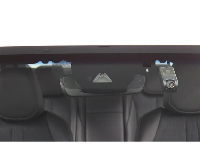 クラウンハイブリッド ＲＳ　１年保証　ワンオーナー　フルエアロ　フルセグ　メモリーナビ　ＤＶＤ再生　ミュージックプレイヤ接続可　Ｐシート　シートヒータ　全周囲カメラ　バックカメラ　衝突被害軽減システム　ＥＴＣ　ドラレコ（11枚目）