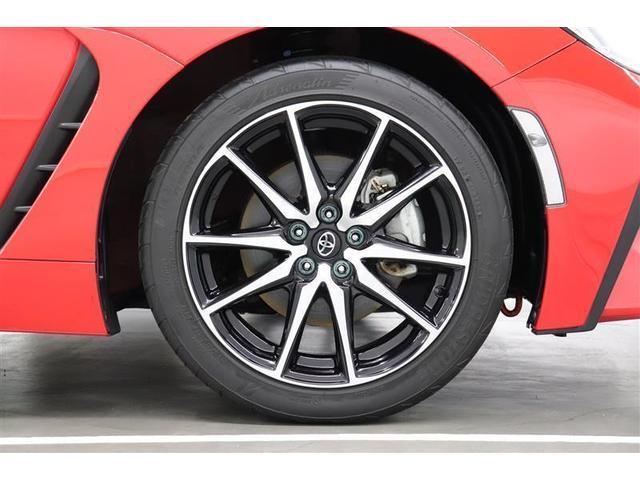 ＧＲ８６ ＳＺ　１年保証　ワンオーナ－　ローダウン　フルセグ　メモリーナビ　ＤＶＤ再生　ミュージックプレイヤー接続可　バックカメラ　横滑り防止装置　ＥＴＣ　ドラレコ　ＬＥＤヘッドランプ　クルーズコントロール（14枚目）