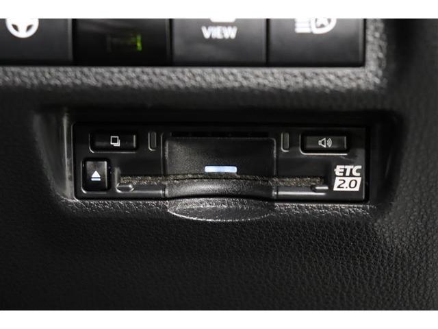 ＲＡＶ４ ＰＨＶ Ｚ　１年保証　ワンオーナー　フルエアロ　４ＷＤ　フルセグ　メモリーナビ　ミュージックプレイヤ接続可　Ｐシート　Ｐリヤゲート　全周囲カメラ　バックカメラ　衝突被害軽減システム　ＥＴＣ　ドラレコ　ＬＥＤランプ（10枚目）