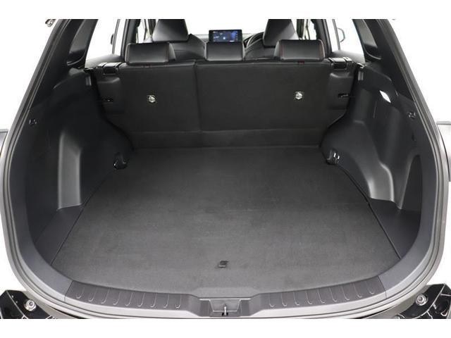 ＲＡＶ４ ＰＨＶ Ｚ　１年保証　ワンオーナー　フルエアロ　４ＷＤ　フルセグ　メモリーナビ　ミュージックプレイヤ接続可　Ｐシート　Ｐリヤゲート　全周囲カメラ　バックカメラ　衝突被害軽減システム　ＥＴＣ　ドラレコ　ＬＥＤランプ（22枚目）