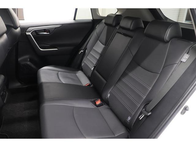 ＲＡＶ４ ハイブリッドＧ　１年保証　ワンオーナー　フルエアロ　４ＷＤ　フルセグ　メモリーナビ　ミュージックプレイヤ接続可　Ｐリヤゲート　シートクーラ　全周囲カメラ　バックカメラ　衝突被害軽減システム　ＥＴＣ　ドラレコ（20枚目）