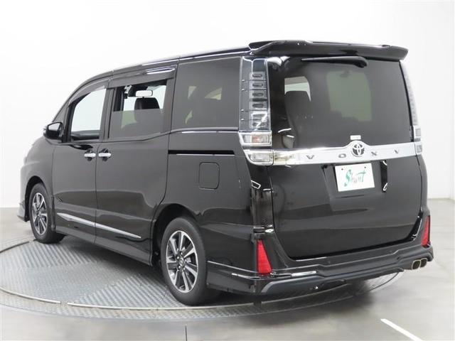 Toyota Voxy ZS III