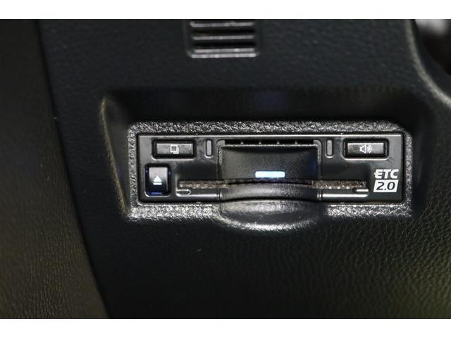 ハイブリッドＳ－Ｚ　１年保証　フルセグ　メモリーナビ　ＤＶＤ再生　ミュージックプレイヤー接続可　後席モニター　バックカメラ　衝突被害軽減システム　ＥＴＣ　両側電動スライド　ＬＥＤヘッドランプ　乗車定員７人　３列シート（画像10）