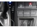 静粛性に優れた快適空間と静かな走りを実現。さらにEVモードではモーターのみでの走行でエンジン音や振動を感じさせない走りが楽しめます。