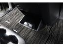 ２．５Ｓ　タイプゴールドＩＩ　１年保証　ワンオーナー　後席モニター　フルセグ　メモリーナビ　ＤＶＤ再生　ミュージックプレイヤー接続可　バックカメラ　衝突被害軽減システム　ＥＴＣ　両側電動スライド　ＬＥＤヘッドランプ　乗車定員７人（23枚目）