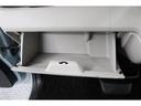 便利な収納スペースの助手席グローボックス!小物もたくさん収納できます。
