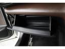 便利な収納スペースの助手席グローボックス!小物もたくさん収納できます。