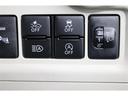 Ｘ　ＬパッケージＳ　１年保証　ワンセグ　メモリーナビ　ミュージックプレイヤー接続可　バックカメラ　車線逸脱警報　横滑り防止装置　衝突被害軽減システム　ＥＴＣ　アイドリングストップ　ベンチシート　スマートキー（29枚目）