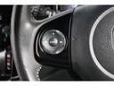ステアリングスイッチ付きなのでオーディオの操作が手元で出来て便利ですね!