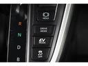 ハイブリッドS-Z 1年保証 フルセグ メモリーナビ DVD再生 ミュージックプレイヤー接続可 電動リヤゲート シートヒータ バックカメラ 衝突被害軽減システム ETC 両側電動スライド LEDヘッドランプ 乗車定員7人(27枚目)