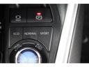 パワフルな走行を愉しめるスポーツモードスイッチが付いております!